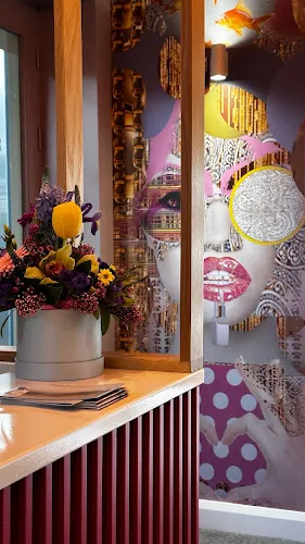 5 - Beauty Edit Tess Luczak