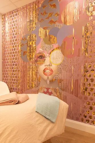 4 - Beauty Edit Tess Luczak