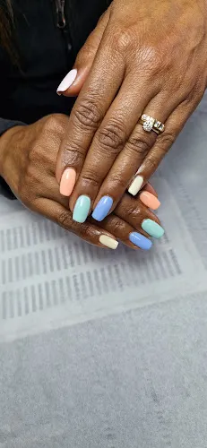 4 - Beauty Incorporated