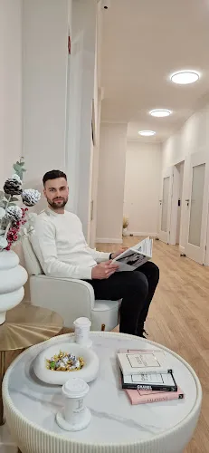 4 - Beauty Lounge ByYELDA - Berlin