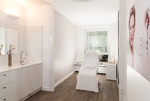 6 - Beauty Nails - Stuttgart