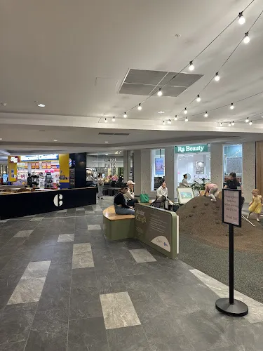 2 - Beauty Salon in Frankston