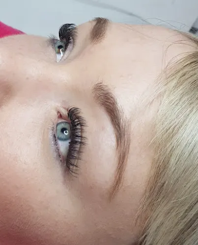 8 - Beauty Salon Inh. Shams Jasemin