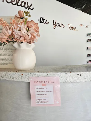 6 - Beauty Salon On Maidens