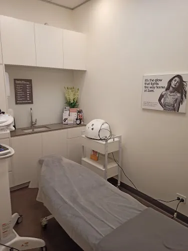 4 - Beauty Stop (Tweed City)