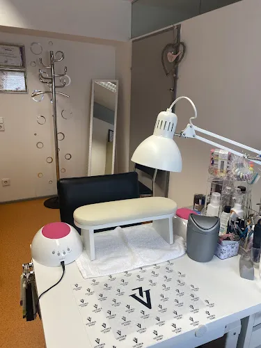 8 - Beauty Studio COCOSTERN