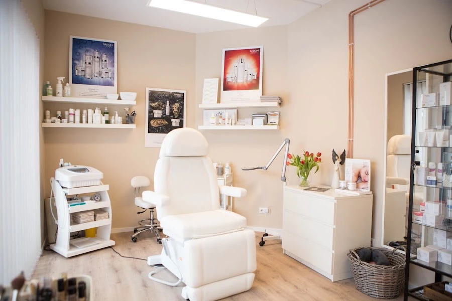 1 - Beautylounge und Wellnessmassagen Lütjenburg