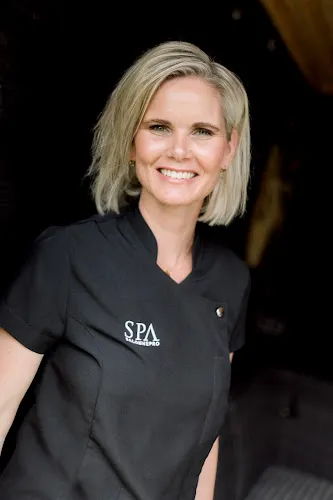 6 - Beautysalon Monavi