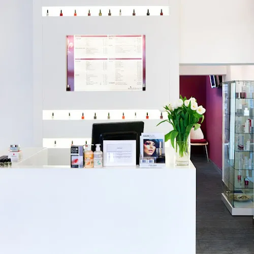 2 - Beautystudio „Spa Days“ - München