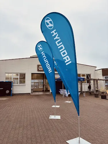 2 - Becker KFZ-Service, spezialisiert auf Mercedes-Benz