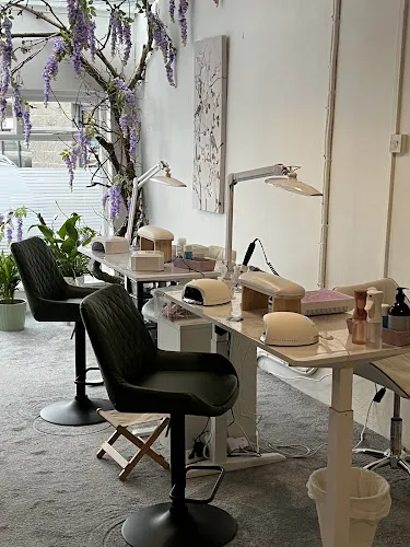 3 - Becoming hair and scalp