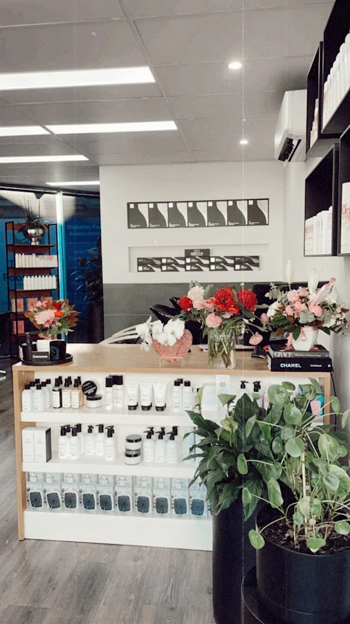 1 - Bella Rouge Hairdressing Salon