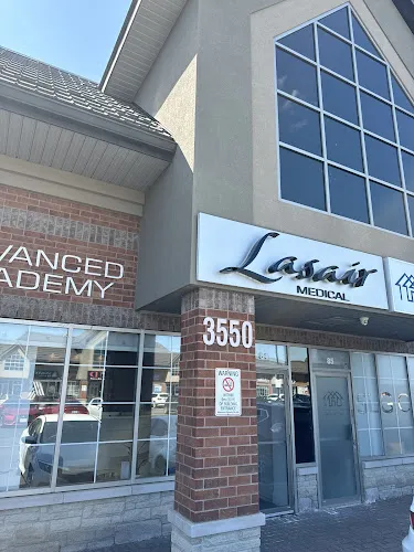 2 - BellaBar Nails Spa