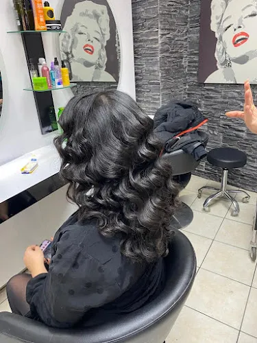 2 - Bellas Afro Beauty