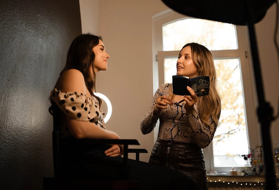 1 - BellaSwan_Cosmetic