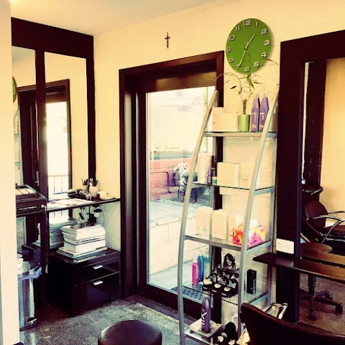 3 - Bellezza hair Studio