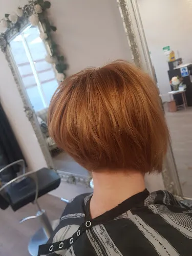 7 - Bellissima hair studio