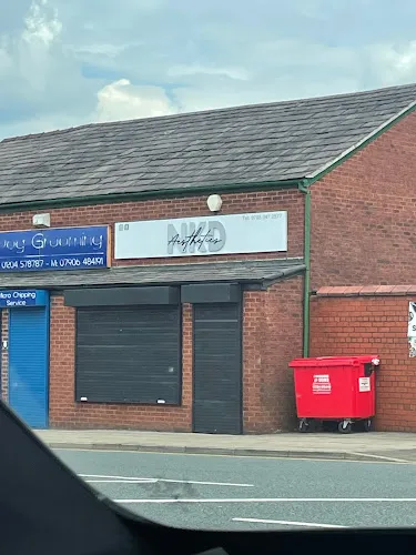 4 - BENNY’ infoS HAIR STUDIO