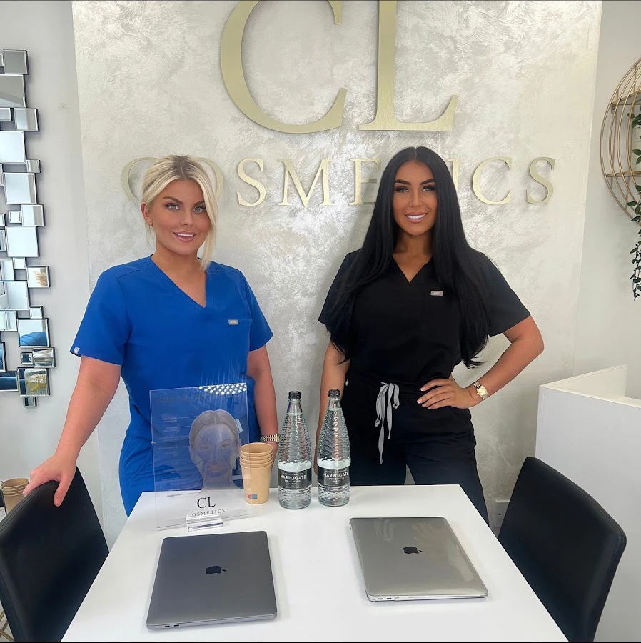 1 - BENNY’ infoS HAIR STUDIO