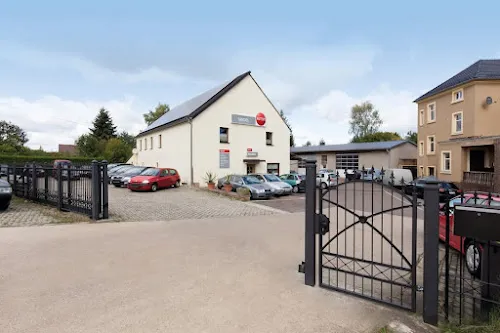 2 - Bernd Buchalla - Reifenhandel & Fahrzeugpflege