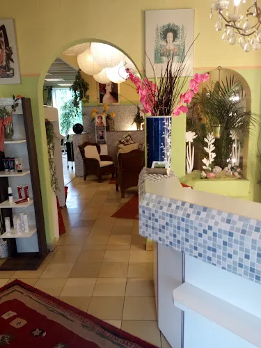 4 - Bernd Schwenk FriseurMstr.