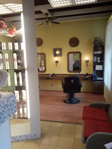 3 - Bernd Schwenk FriseurMstr.