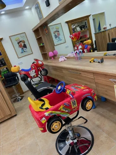 3 - Best Cut Friseur