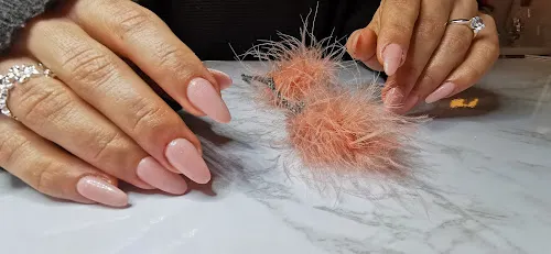 5 - Biancas Nail Design