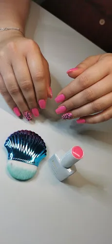 2 - Biancas Nail Design