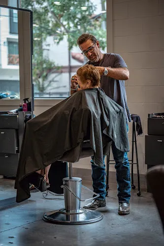 3 - Bich Nga Hair Design