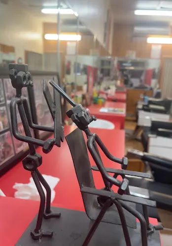 2 - Bills Hairdressers