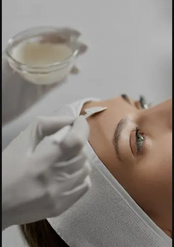 6 - Black Beauty Friseursalon