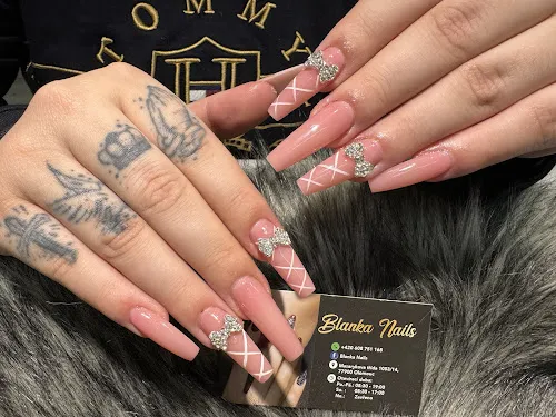 4 - Blanka Nails