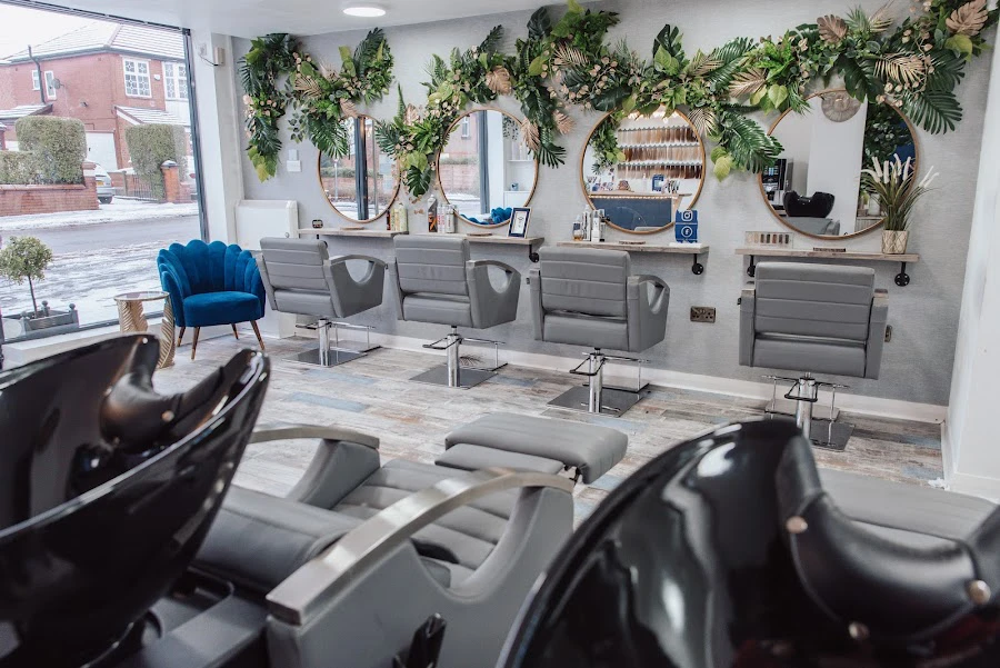 1 - Blended Hair & Fashion