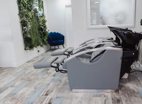 6 - Blended Hair & Fashion