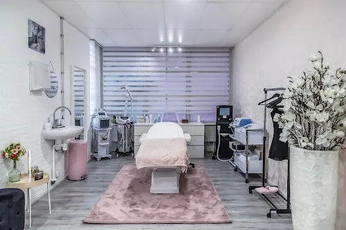 1 - Blendys Beautycenter