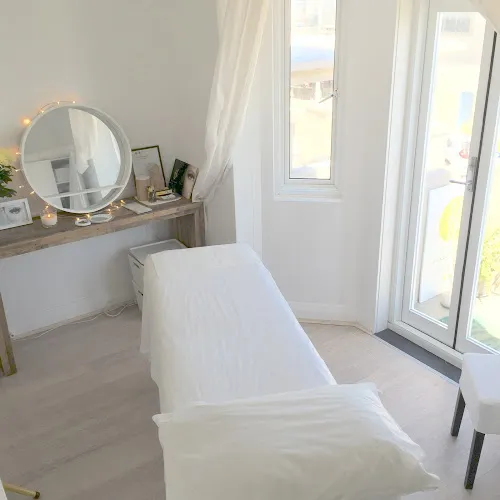 4 - Blue Haven Magic Hair Salon