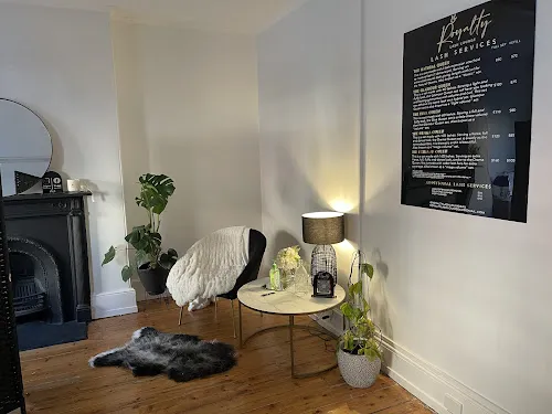 6 - bob Hair on Tamar