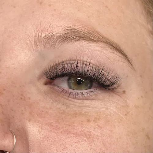 2 - Bobbys Hair & Beauty