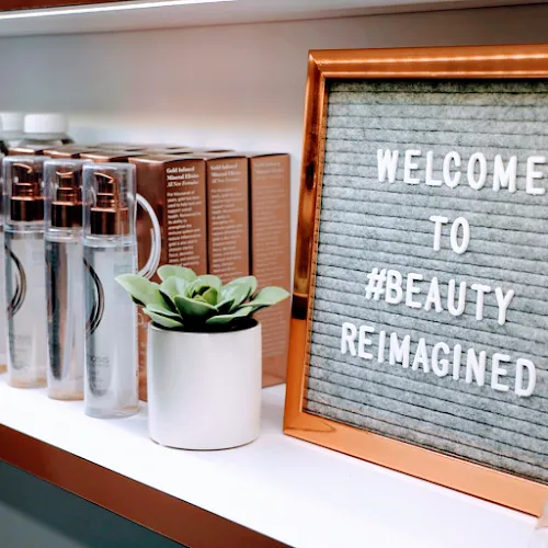 4 - Bob’s Hair & Beauty Bar