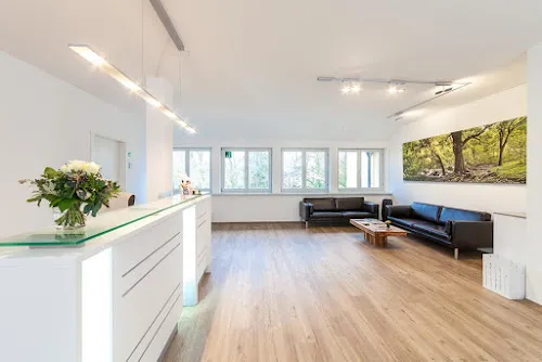 2 - Body & Nails - Mayday Mode