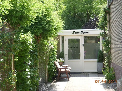 5 - Body and Skin Ridderkerk