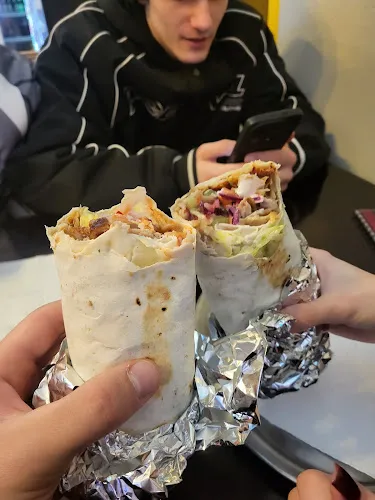 7 - Bosporus Döner & Pizzeria