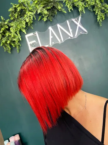 6 - Brazilian UK Hair Salon - Hairdressers in Elephant & Castle