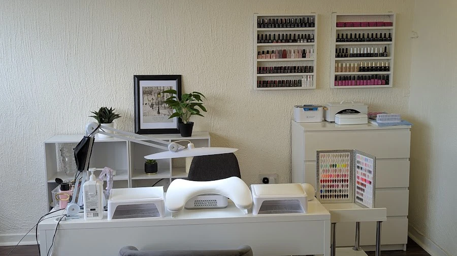 1 - Bridge Street Salon