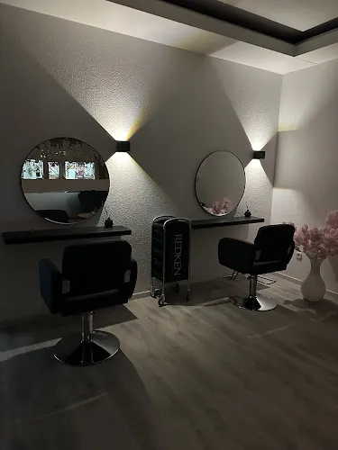 2 - Brilliant Studio by Yeliz