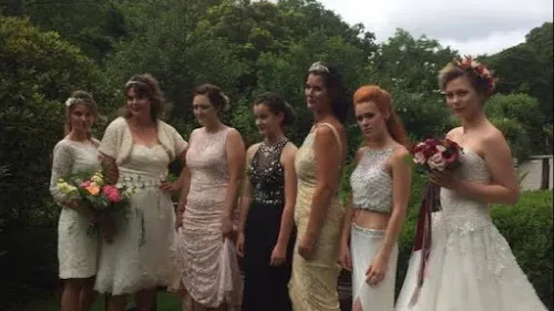 2 - Brixham barber&Salon