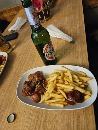 6 - Brunnen Dönerhaus