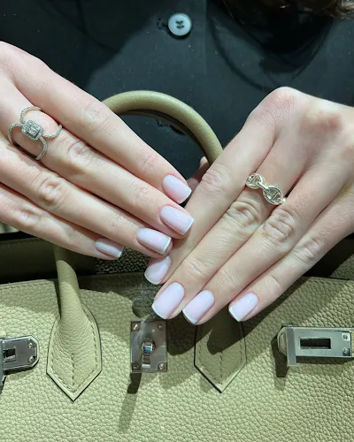 2 - Butterfly Clinic & Aestetic Academy