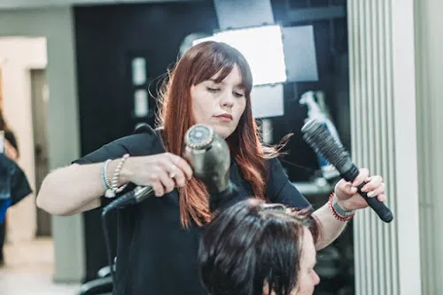 6 - C L Salon名髮廊